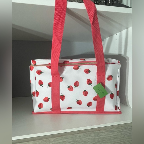 NWT ♠️ 🍓 Kate Spade Strawberry cooler bundle - Picture 1 of 16
